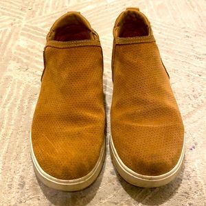 Tan Ryka Shoe